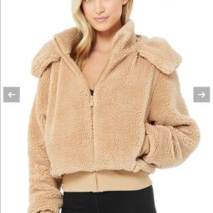 Alo Foxy Sherpa Jacket